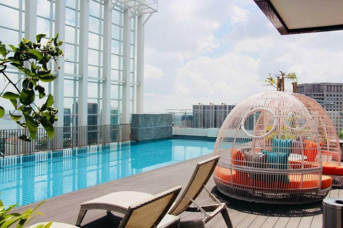 Suasana Suites D'Homestay2 Jb Town Johor Bahru Exterior photo